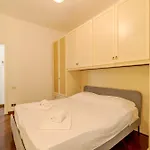 Apartament Guesthost - Porto Antico Genua