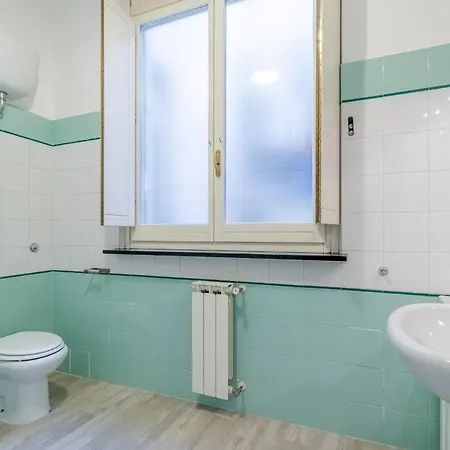 Guesthost - Porto Antico Apartment
